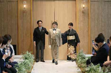 お二人の大切なお名前をモチーフにしたご結婚式の挙式画像