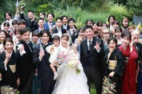 お子様も主役☆ゲスト参加型Weddingの挙式画像