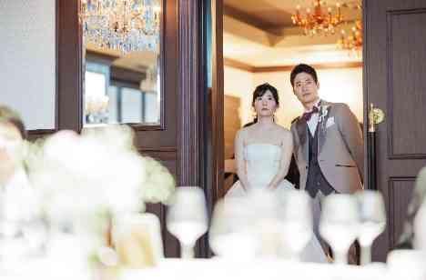 大切な人々と過ごす、笑顔あふれる結婚式の準備・打ち合わせ画像