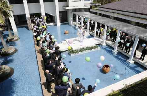 One Moment Wedding　～私たちの海の演出画像