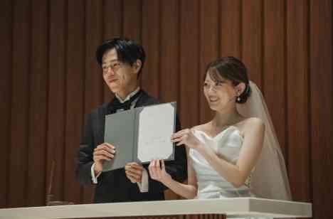 大切な出逢いへの感謝を込めたウェディングの挙式画像