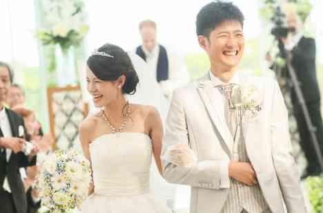ゆったりのんびりWEDDING ～海・空・緑～の挙式画像