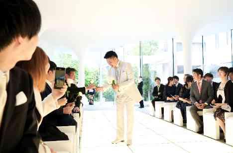 サプライズ多めの全員参加型結婚式でした！の挙式画像