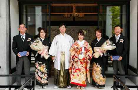 アットホーム結婚式の披露宴画像
