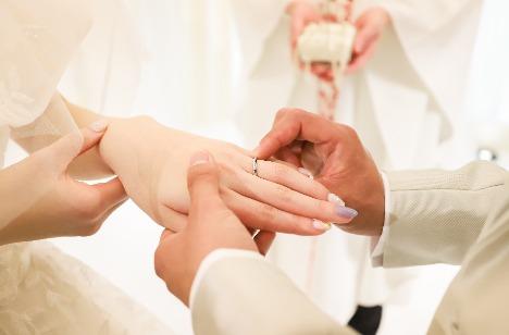 王道シンプルな結婚式を叶える一日の実現の挙式画像