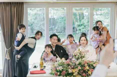 桜の下で行う結婚式。ゲストに心から感謝を。の披露宴画像
