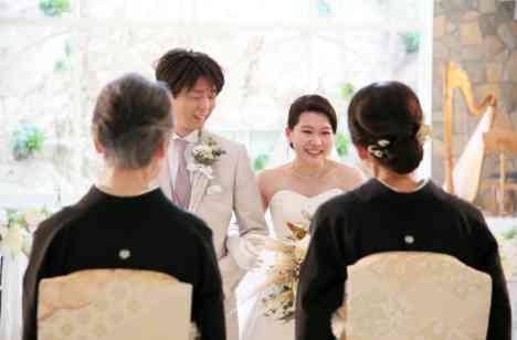 やりたいことを！ありきたりじゃないWeddingの挙式画像