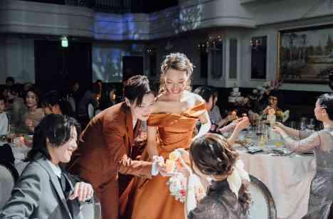 「固く結ばれた愛~Eternal Love~」の披露宴画像