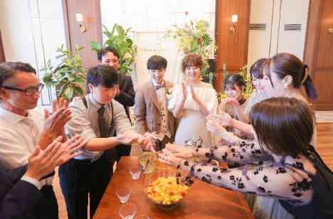 唯一無二の会場装飾!自然を感じるウェディングの演出画像