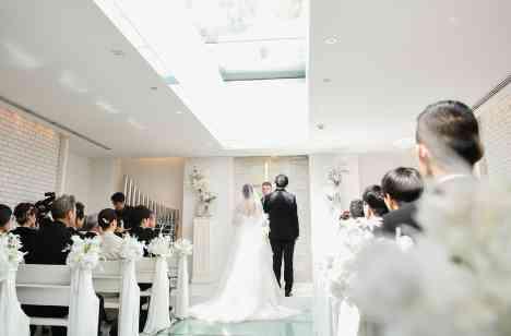 at home wedding　partyの挙式画像