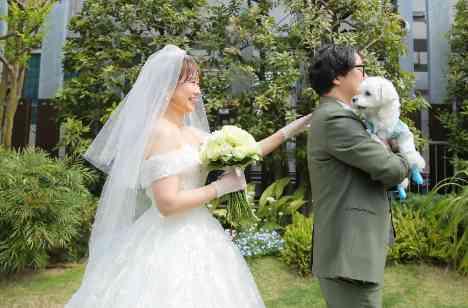 これぞペット婚♡3人が主役の笑顔と自然あふれるWDの準備・打ち合わせ画像