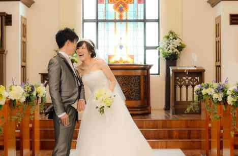 Laugh Make Weddingの挙式画像