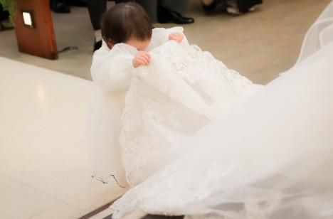 大切なお子様と念願の
ウェディングの挙式画像