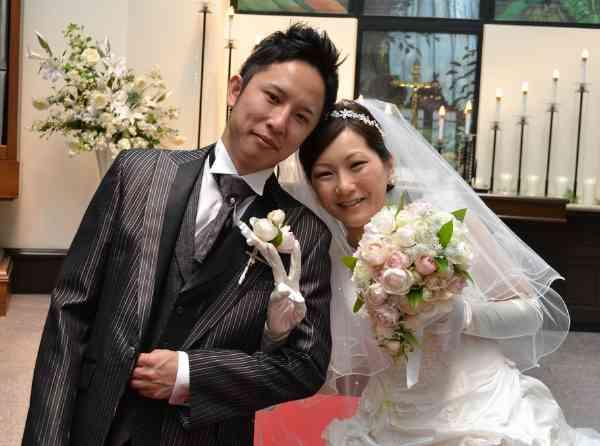 笑顔あふれる感動のパーティの挙式実例画像