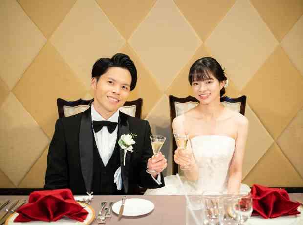大好きな人とモノに囲まれたお二人らしい結婚式の挙式実例画像