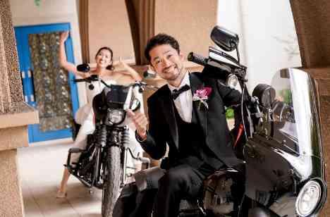 絶対にしたかった！お二人こだわりのバイク入場の披露宴画像