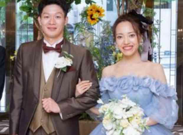カラフルな色合いで華やかで可愛らしい結婚式の挙式実例画像