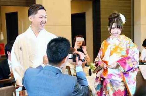 ゲストが楽しめる結婚式の披露宴画像