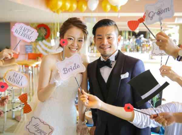 テーマは「大人可愛い！」こだわりコーディネートの挙式実例画像
