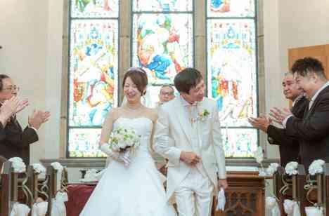 私らしさを詰め込んだ好きなものたくさんの結婚式の挙式画像