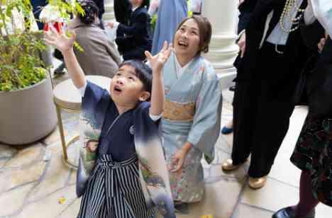 私達らしさを全面に出したみんなで楽しむパーティーの演出画像