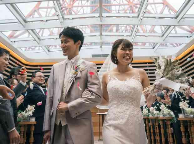 大好きな場所で、ゲストと美食とお酒を楽しんだ一日の挙式実例画像