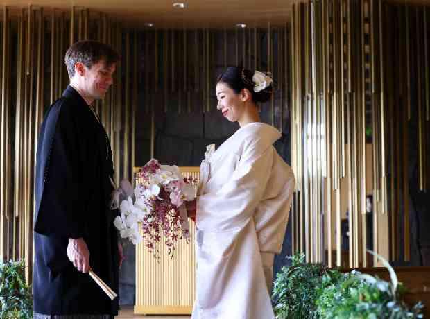 【EasyGoing！】二つの文化が織りなす結婚式の挙式実例画像