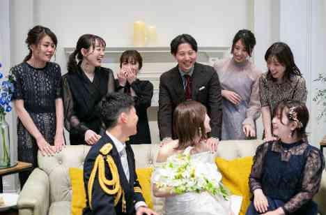 感謝を伝えられおふたりらしい笑顔溢れる一日の披露宴画像