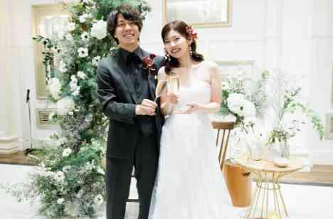 大切な仲間と笑って過ごすLaughWedding!の披露宴画像