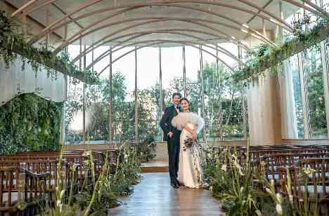 信頼できるクリエイターと創る、ふたりらしい結婚式の挙式画像