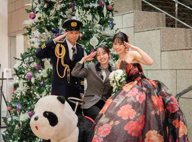 大好きを詰め込んだクリスマスウエディングの挙式実例画像