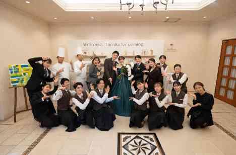 《69名》笑いあり、涙あり、メリハリのあるスマイルの演出画像