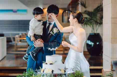年末最後に迎えるWinter Weddingの披露宴画像