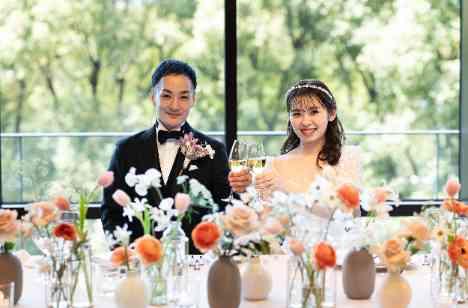 心からの感謝を伝えるWedding Dayの披露宴画像