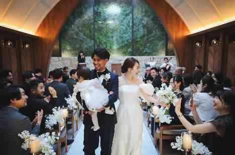 お子様と過ごすゆったりほっこり結婚式の挙式画像