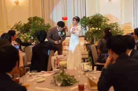 【100名Party】誰も見たことのない様な結婚式の披露宴画像