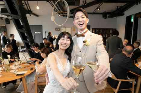 【Story】紡がれるお二人の軌跡をカタチにの披露宴画像