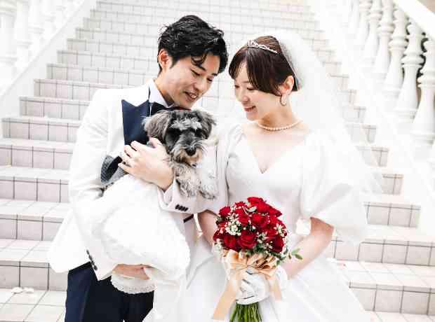 愛犬と野球を取り入れた笑顔溢れる結婚式の挙式実例画像