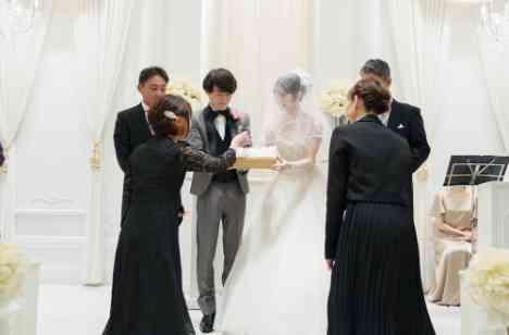 オシャレで感動的な結婚式【想いを伝える】の演出画像