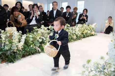 おふたりと子供も楽しめるとっておきの一日の挙式画像