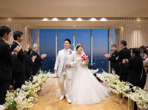 みんなで楽しむアットホームWeddingの挙式実例画像