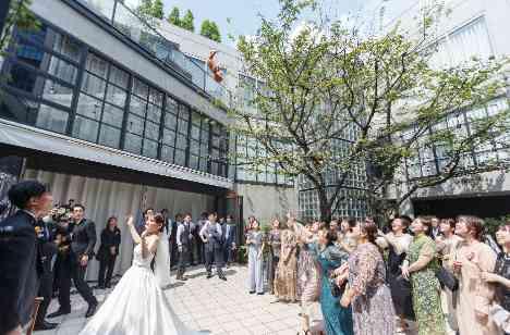 幸せを感じる心温まるWedding♡の披露宴画像