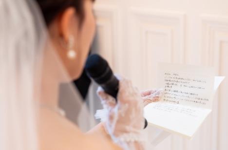会場完全貸し切り!こだわりをたくさん詰めた結婚式の挙式画像