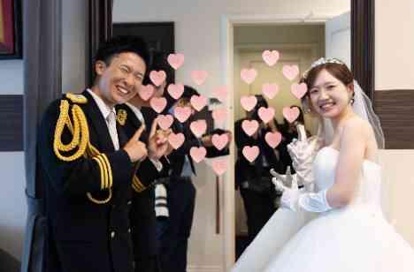 笑顔のサプライズが沢山詰まった結婚式の挙式画像