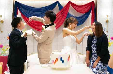 王道と個性 自分たちらしさを追求したWEDDINGの披露宴画像