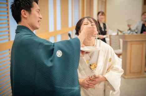 料理で感謝とおもてなしを伝える結婚式の演出画像