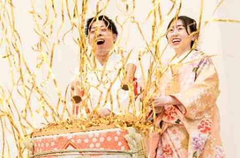ゲストの皆様と一緒に盛り上がる結婚式★の披露宴画像