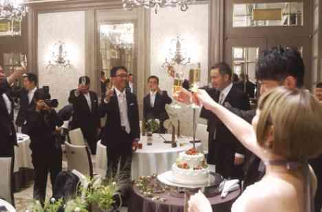 ゲストと二次会まで楽しんだ最高の結婚式！の披露宴画像