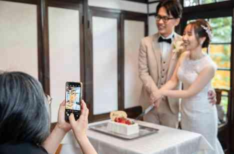 家族に想いを伝える思い出深い節目となる時間の演出画像