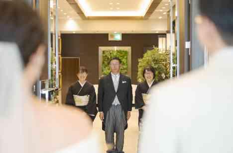 これまでの思い出と感謝を込めたWEDDINGの挙式画像